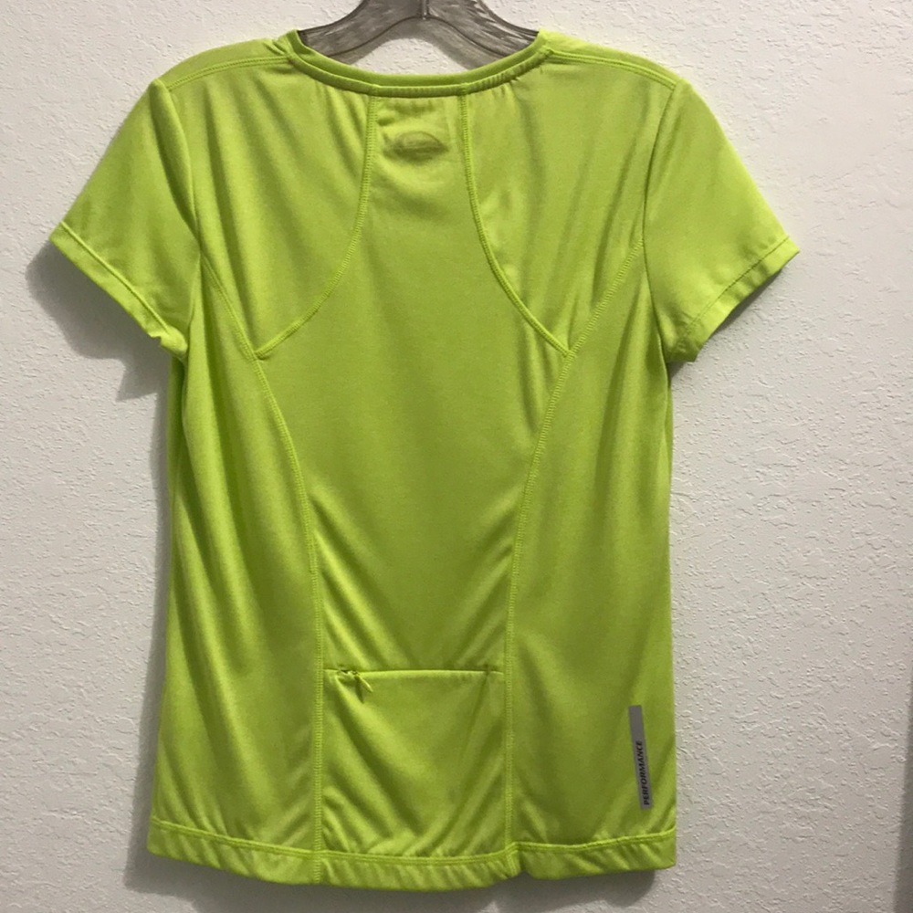 Performance Bicycle• Activewear Top